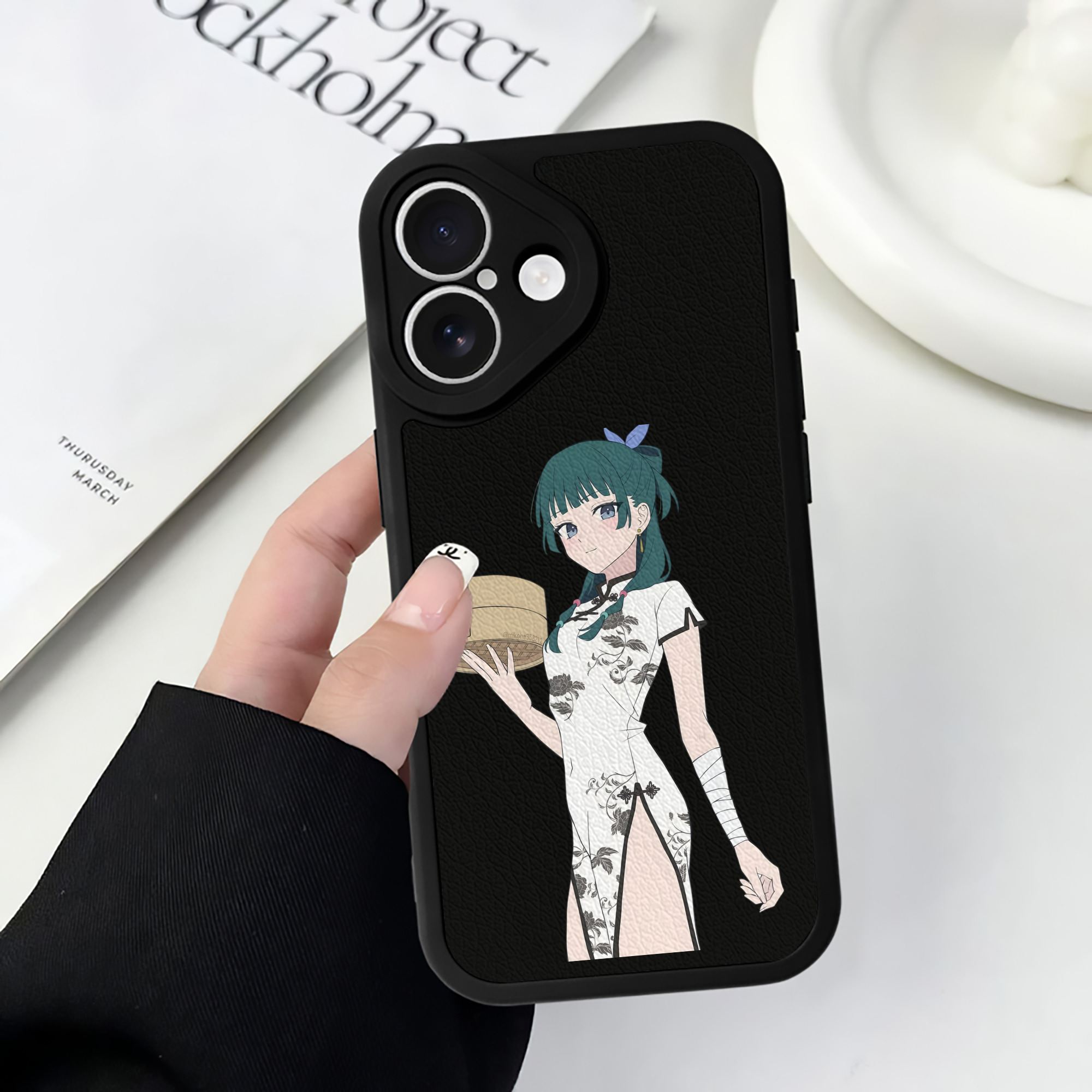 薬屋のひとりごと The Apothecary Diaries 【iPhone 16シリーズ対応】シリコンスマホケース（レザー調） 材質：シリコン